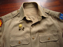 (Rare good product) World War II original 99 new 79th Infantry Division Major officer custom khaki shirt