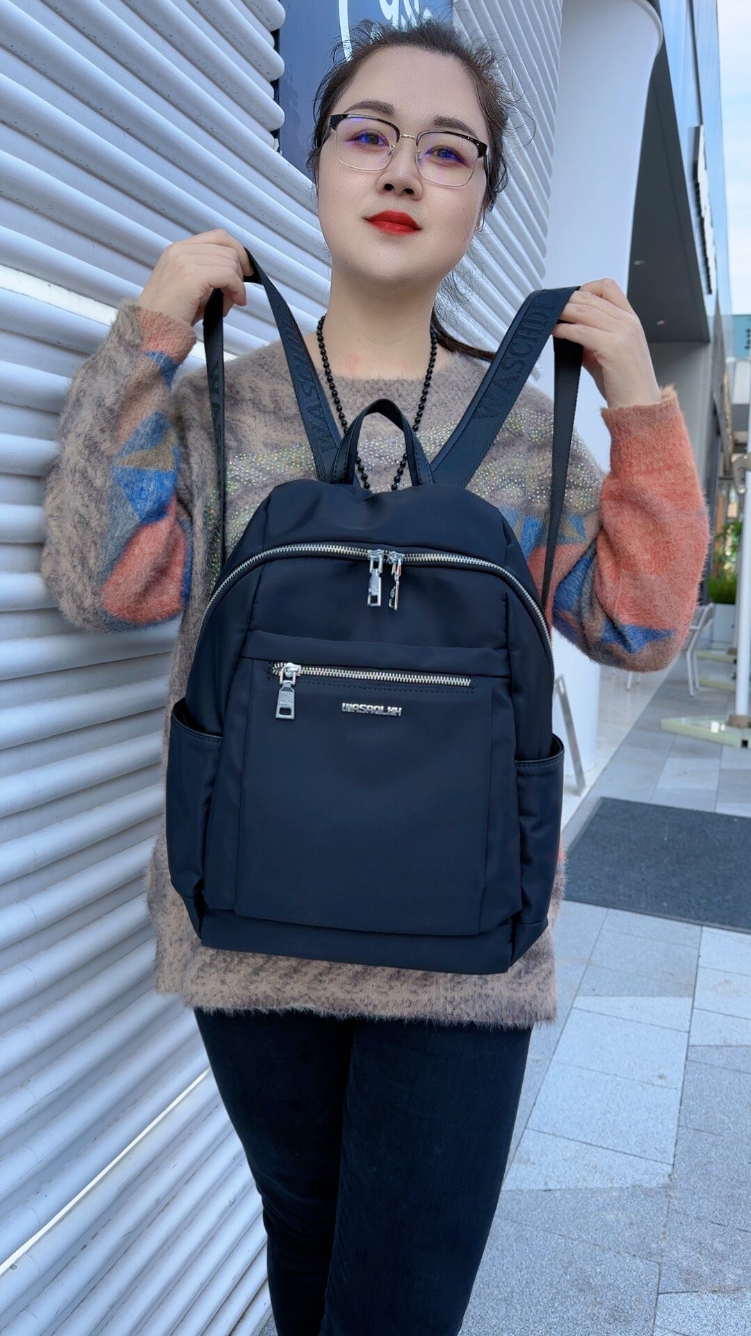 特利瓦萨琪女包总部