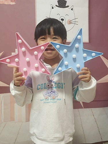 Creative Six One Stage Performance Prop