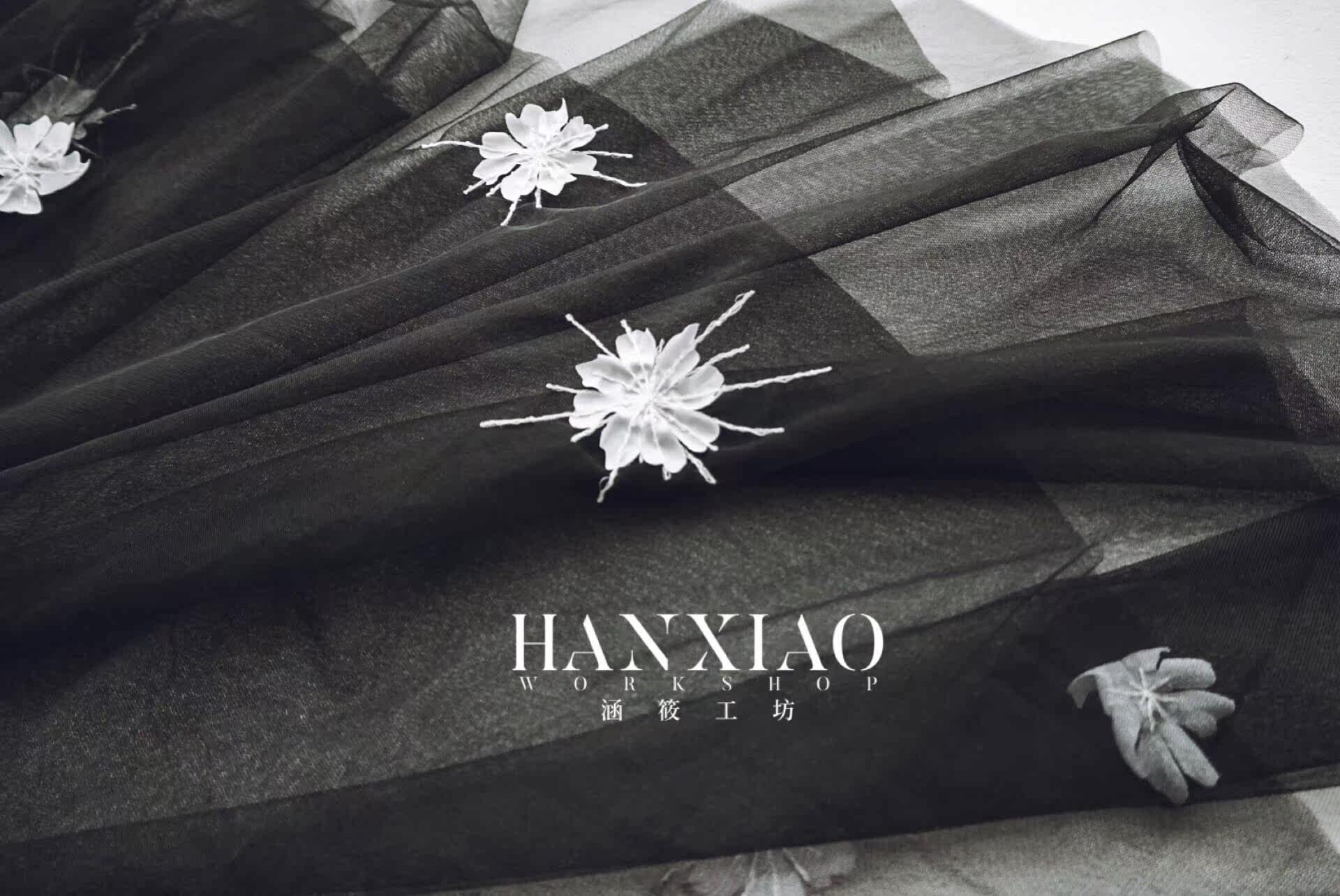 HTS030 bridal head yarn black method embroidered flower head yarn black and white contrasting teenage girl photo