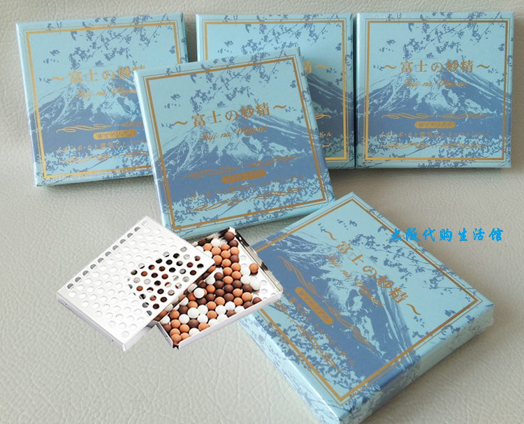 Japanese room car inside Fuji delicate aqueous activated carbon removes odor to purify air and remove pesticides