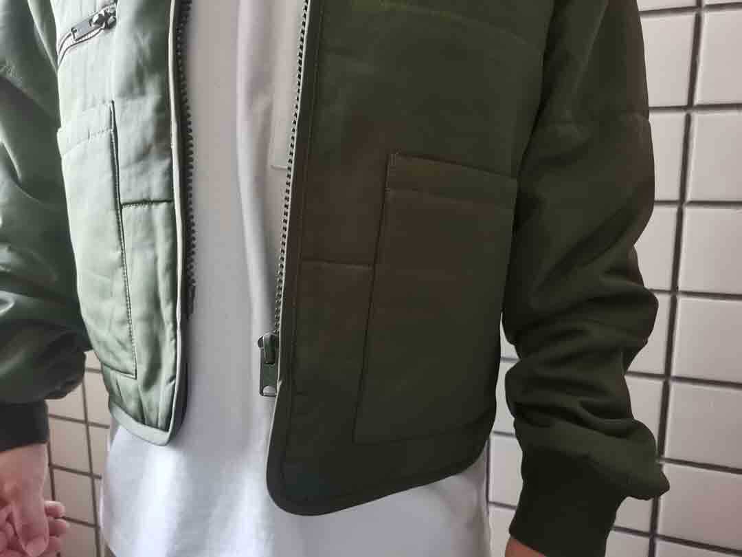 Yeezy season 3 куртка бомбардировка бомбардировщика машина грамм 其它（服饰） 