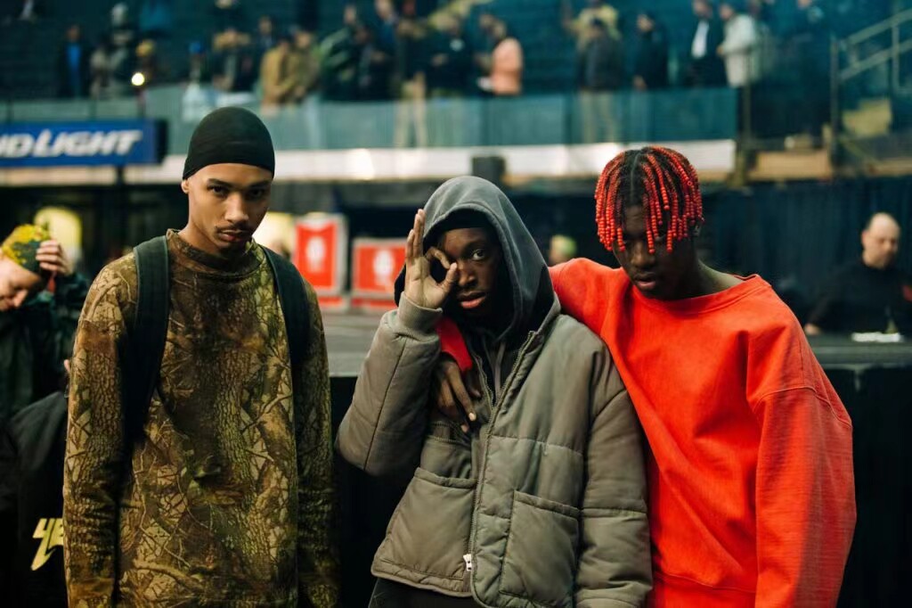 Yeezy season 3 куртка бомбардировка бомбардировщика машина грамм 其它（服饰） 