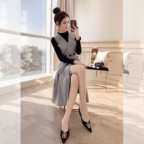 High cold Imperial sister style set temperament vest two-piece 2021 new autumn and winter women fashion sweater dress skirt