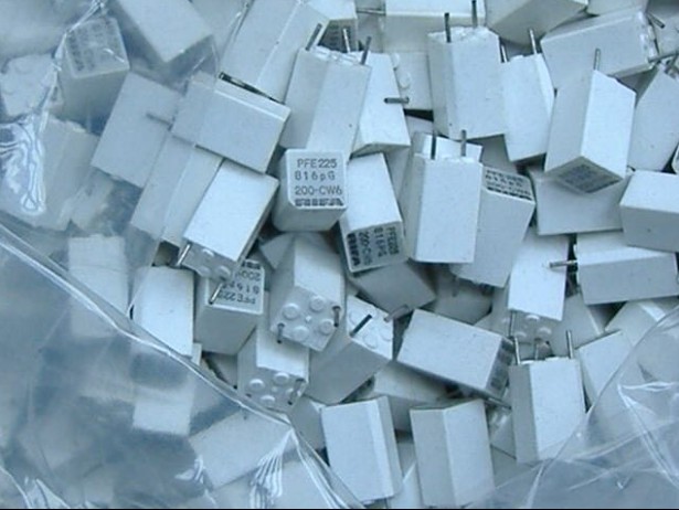 Brand new precision (RIFA5 models) 0 047UF63V tin film capacitor