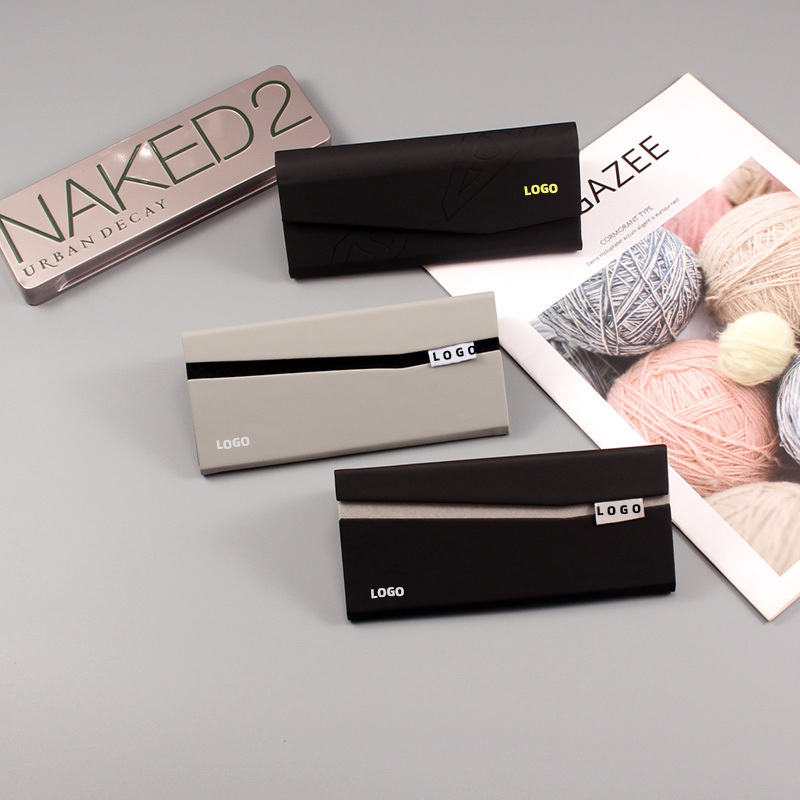 Glasses Case Is Simple, High-End and High-Quality. ins Triangular Foldableable Portable Sunglasses Case for Students with Myopia