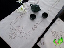 Foreign trade original single fine fine linen cloth Lu embroidery Full hand engraving embroidery process American tablecloth tablecloth tablecloth tablecloth table flag plate pad