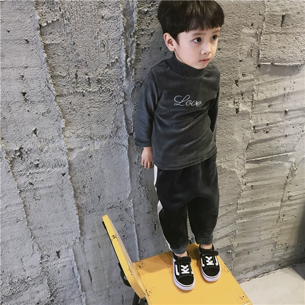 Chao Ma Feifei đôi 12 phần hoạt động mùa thu đông trẻ em phiên bản Hàn Quốc của áo thun nhung phía dưới