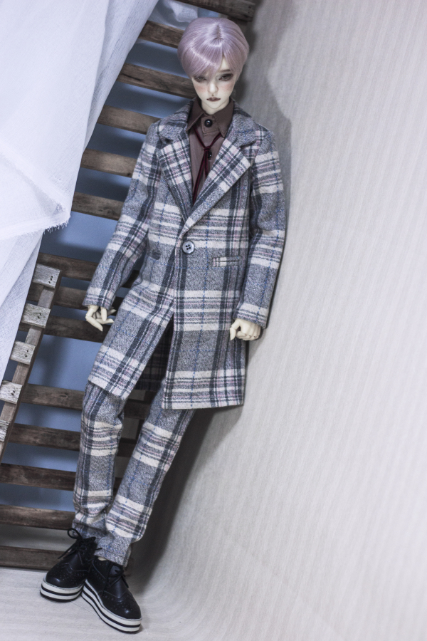 The B. Ears-B J D DRESS A308 GREY PLAID Grey Plaid Suits 2 Points Entrance Can Be 1 41 3 uncles