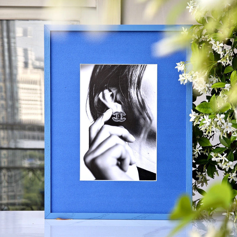 Solid Wood Dopamine Picture Frame Narrow Edge Acid-Free Cardboard Photo Frame Poster Wedding Art Photo Frame Wall Hanging Photography Empty Frame