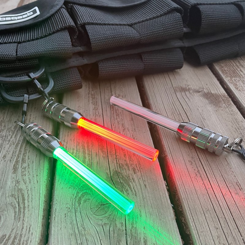 Dive back flying side hanging BCD buddy dive signal light dive companion light night diving fluorescent stick 100 meters waterproof