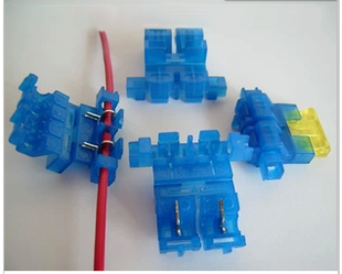 Break the wiring-free insurance seat car insurance seat insurance chip socket quickly add insurance