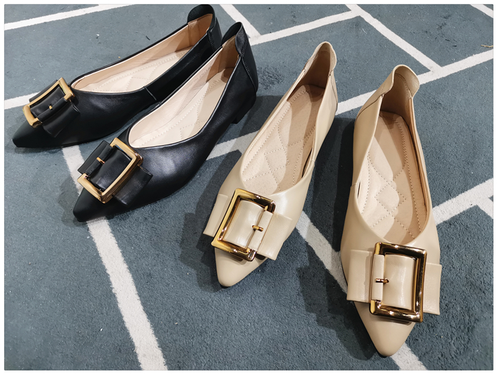 7410 Small pointed toe flat shoes 2 colors pointed toe black apricot single shoes leather shoes