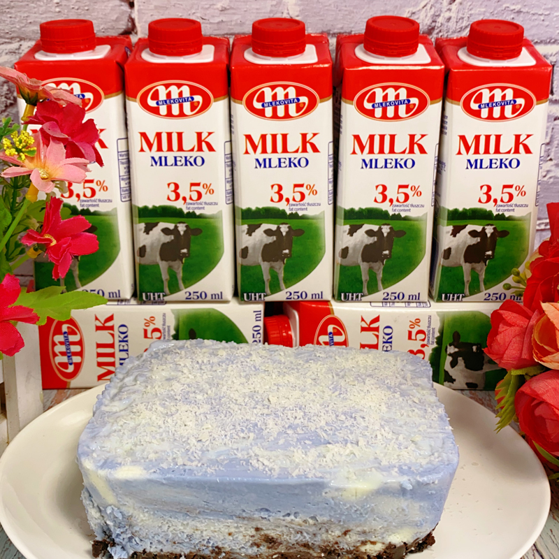 Poland Imported Mleko Ultra-High Temperature Sterilized Whole Milk 250ml*12 Bottles Original Imported Pure Milk