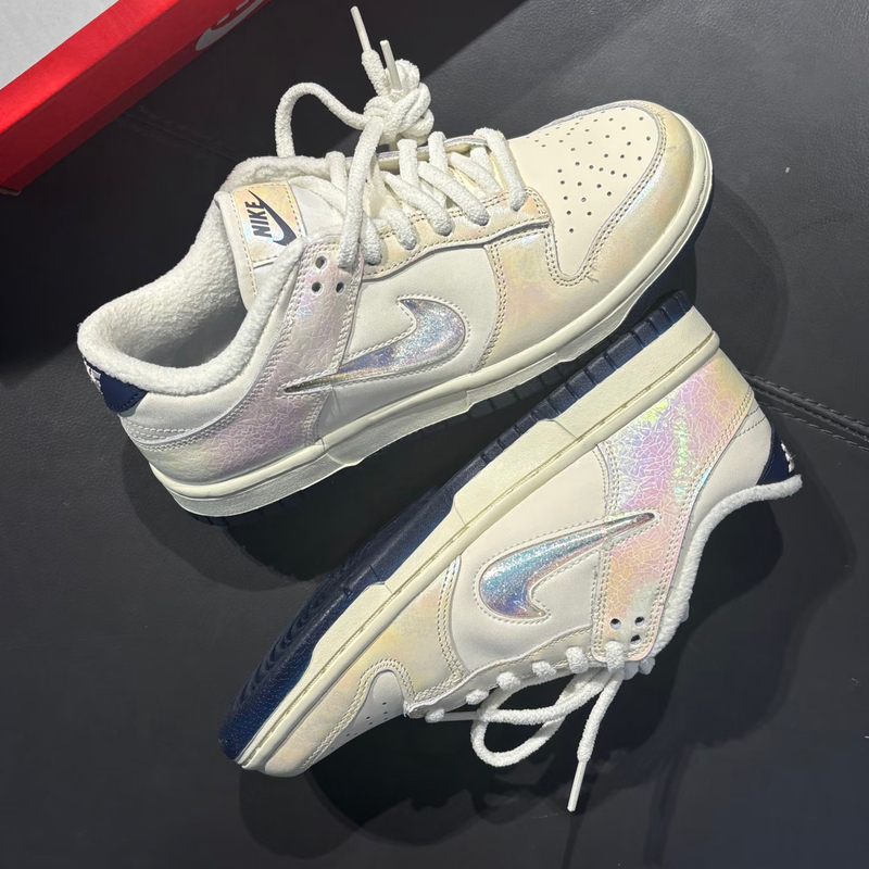 25 New Models of Nike Women's Sneakers Dunk Low Pearlescent Quicksand Fleece-Lined Low-Top Sports Shoes Im6571
