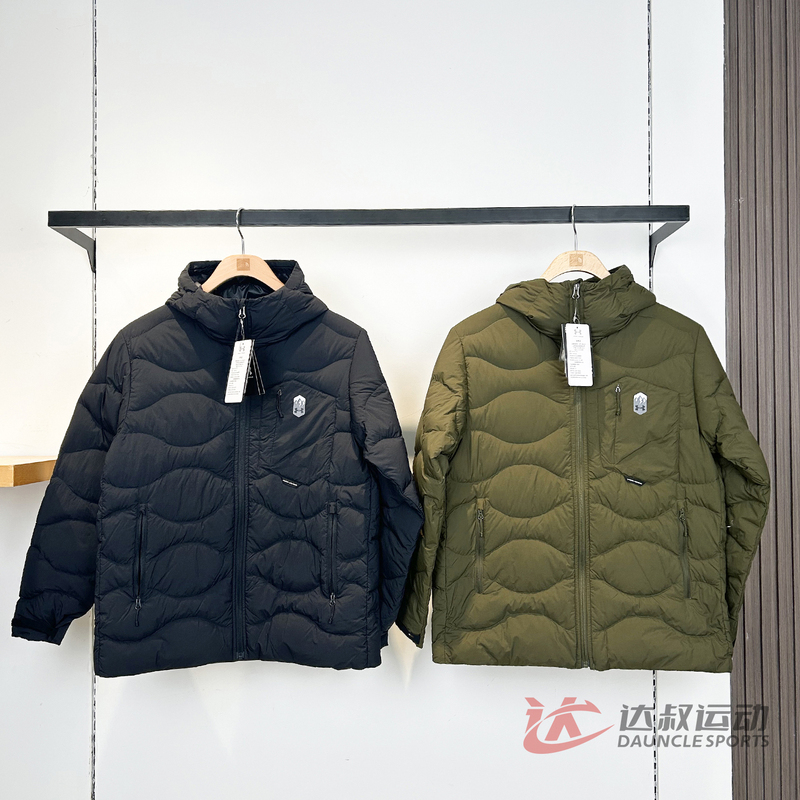 25 New Models of Ua under Armour down Jackets for Men and Women, Urban Outdoor Series, Hooded Sports Cotton down Jacket 6010037 25 New Models of Ua under Armour down Jackets for Men and Women, Urban Outdoor Series, Hooded Sports Cotton down Jacket 6010037