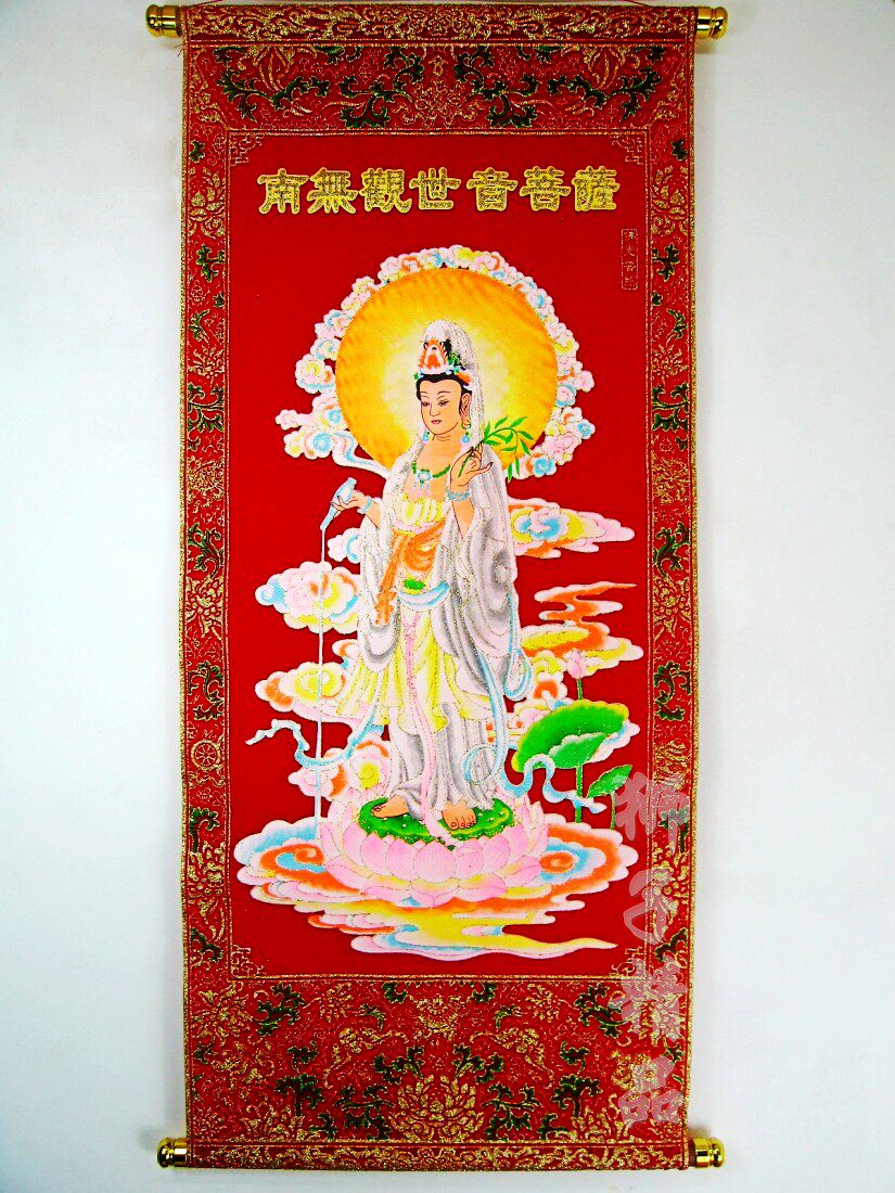 Special station Lian Guanyin Bodhisattva portrait bronzing flannel scroll hanging painting