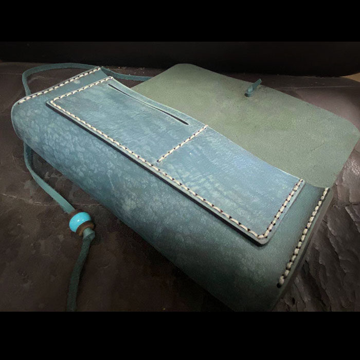 Hand Rolls Carry-on Bags Genuine Leather Bracelet Cow Leather Hand-made Hand Cigarette Retro coartable and coartable curly smoocher 