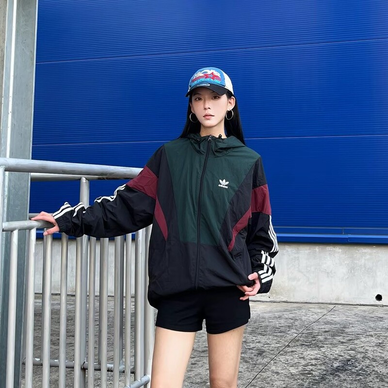 Authentic Adidas Trefoil Jacket for Men and Women, Spring Season, Hooded, Woven, Windproof, Loose Fit Sports Jacket Kc3126
