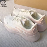 Женские кроссовки Anta Lingyun.