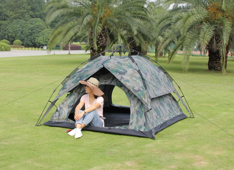 Camouflage 3-4 double-layer outdoor camping outdoor explosion-proof rain coated silver thickened automatic 2-person cold-proof indoor tent