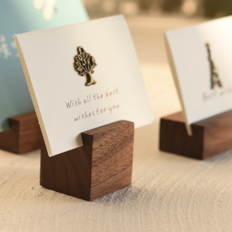 Photo Keeping Stand 📸 Photo holder, a vertical photo holder, makes every photo stand in the ...