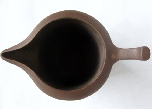 {至善 斋} Old Zisha Wenge Old Purple Mud Hình trái tim Justice Cup Yixing Zisha Craft Factory 70's đồ gốm đất sét