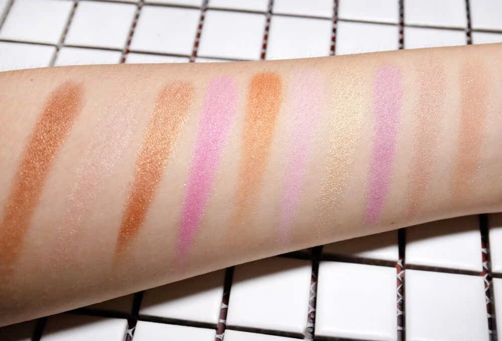 [Giải phóng mặt bằng hàng năm] Meis Beauty Eye Shadow NA * RS Eye Shadow Ten Colors Love Essence Kuala Lumpur - Bóng mắt phấn mắt dạng kem