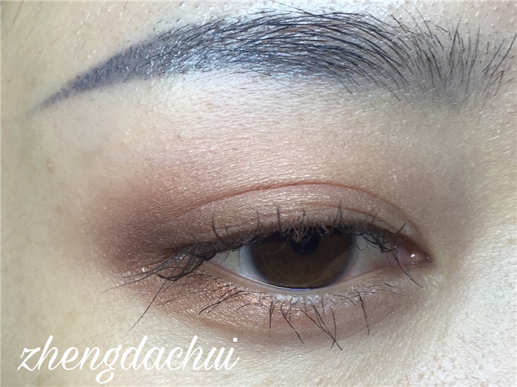 [Giải phóng mặt bằng hàng năm] Meis Beauty Eye Shadow NA * RS Eye Shadow Ten Colors Love Essence Kuala Lumpur - Bóng mắt phấn mắt dạng kem