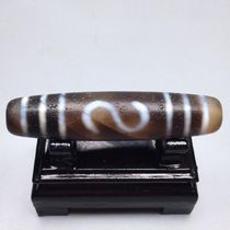 Tibet old calcified horseshoe pattern dzi beads size 58 3x13 3mm material agate chalcedony old object