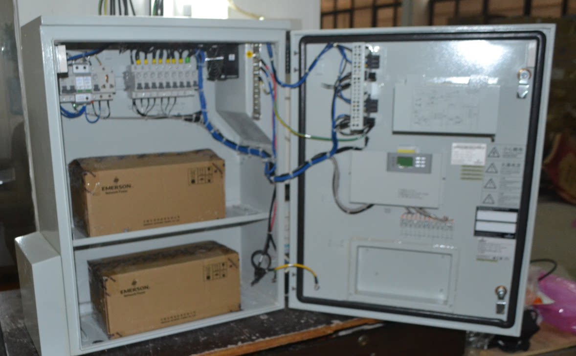 Emerson EPC4860 1800-FA2 outdoor power supply