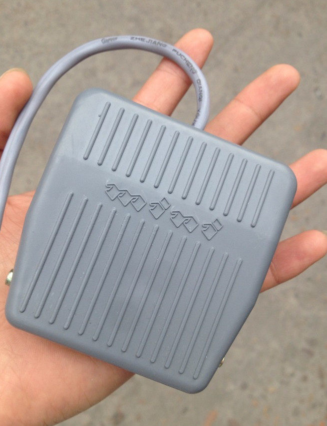 Foot switch Foot switch TFS-201 high quality core can be customized wire length 1m 2m 3m