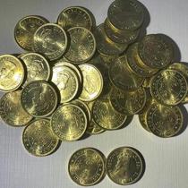 Brand new in packaging 1979 Hong Kong coins copper coins large 1 centimeter peaked crown queen