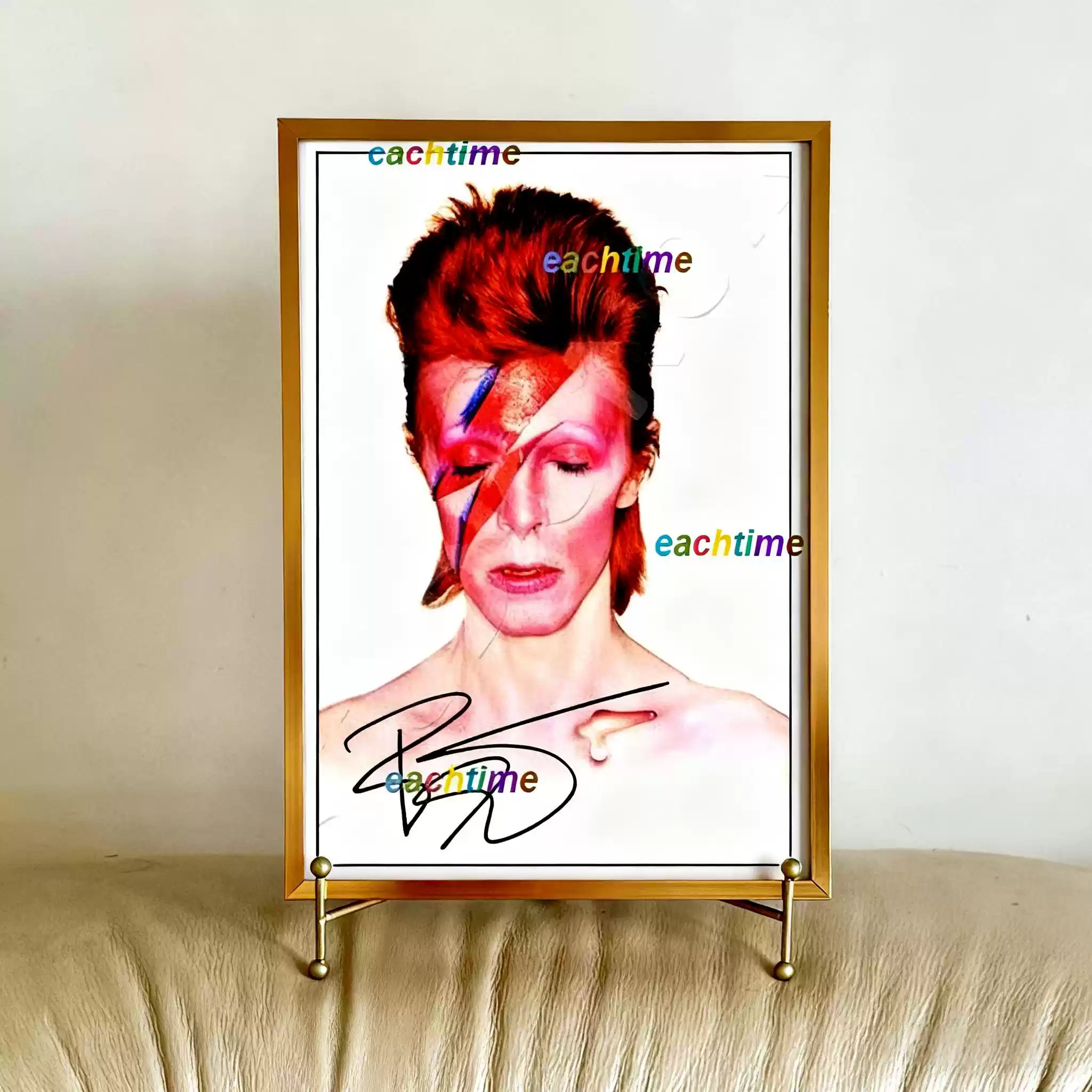 超レア　DavidBowie ✖️DUFFYフォトパネル David Bowie 摇滚音乐变色龙大卫.鲍伊签名照片#2 附相框-淘宝Taobao