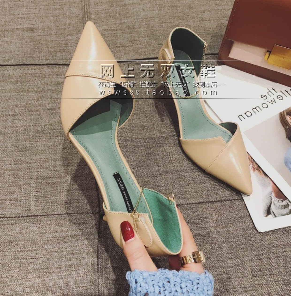 Mùa hè mới chuỗi từ với giày của phụ nữ dép Baotou rỗng Giày cao gót mũi nhọn giày cao gót khí chất chuyên nghiệp dép xỏ ngón nữ