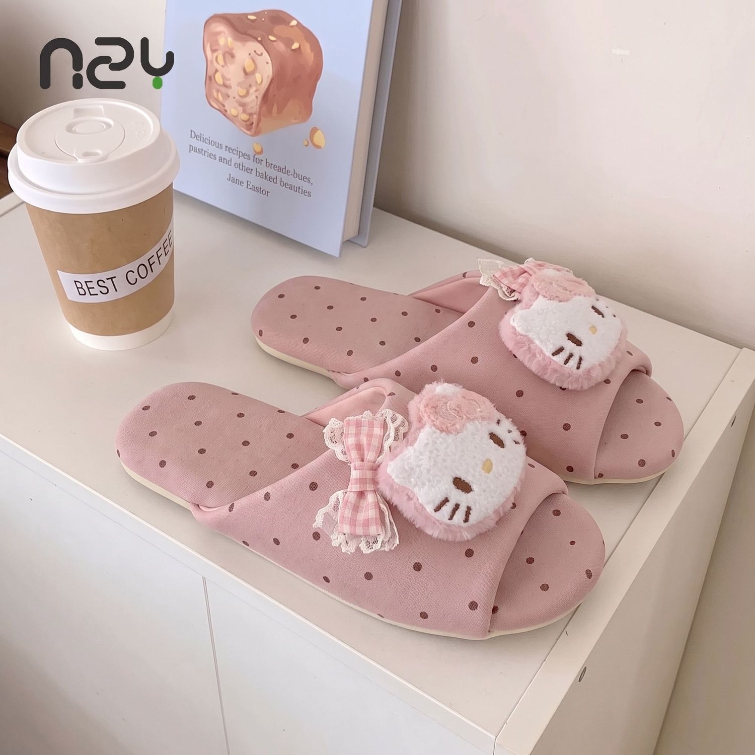 2026 New KT Cat Polka Dot Fabric Slippers Women's Home Soft Sole Non-Slip Silent Comfort Four Seasons One-Word Floor Shoes