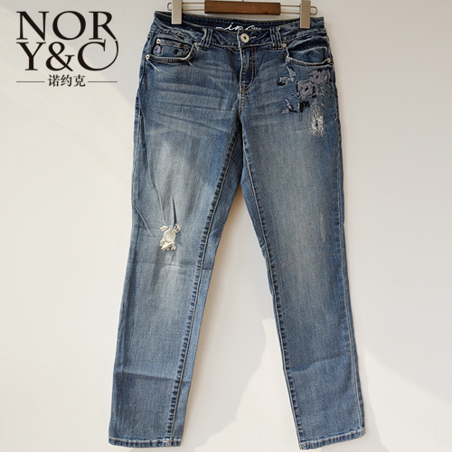 Exported to the Usa, Slim-Fit, Slimming Women's Stretch Light Blue Distressed Embroidered Jeans, Plus-Size Women's Cropped Pants