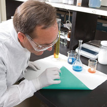 Kimberly-Clark KIMTECH SCIENCE countertop protection pad laboratory cushion anti-static 75460