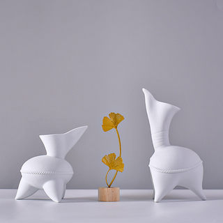 Hot-selling simple modern white flower arrangement ceramic ornaments desk wine cabinet creative art hotel jewelry batch