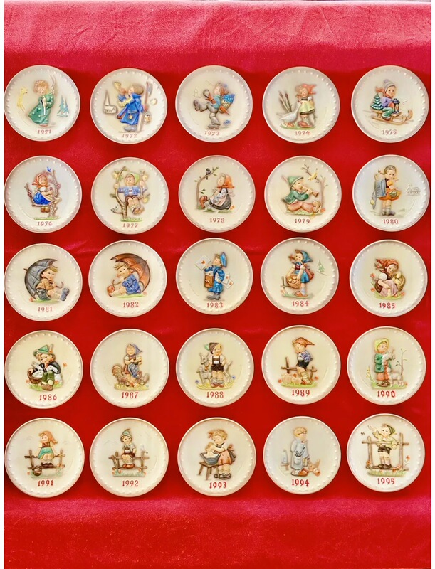 Hummel Doll Hanging Plate Hummel Decorative Plate German Porcelain Doll Commemorative Birthday Gift Ornament