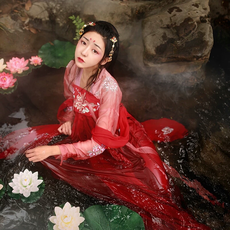 Hanfu rental (huatsuite bouncy) euphoria six meters with a plethora of female bridesmaids and dresses 1Y0285