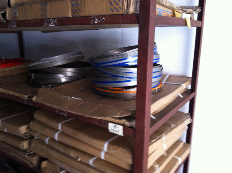 Germany imported anti-saw (West) M42 bimetal band saw blade wholesale 4320*34