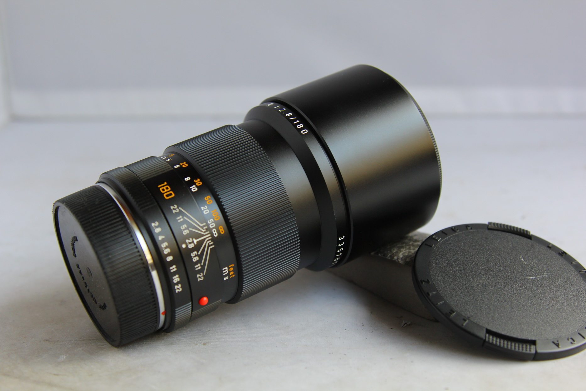 Leica Leica leica R 180mm 2 8 R180 2 8 R180 2 8 E67 German second-hand