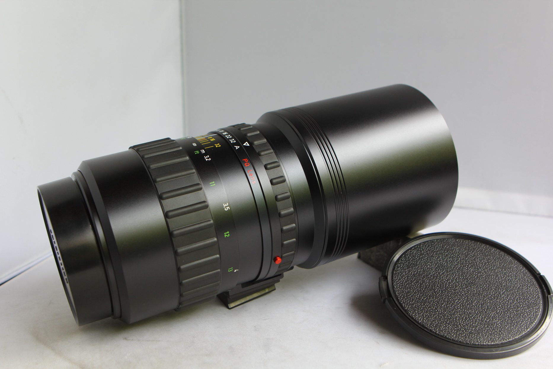 rollei 300mm f4 300 4 APO PQ HFT Tele-Xenard used