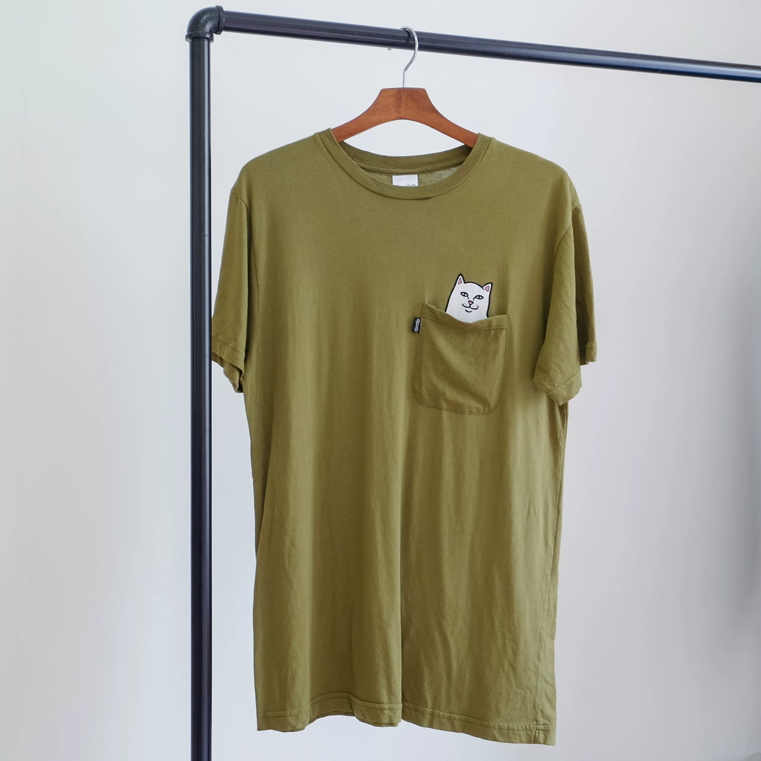 Американский уличный модный бренд Ripndip Средний палец котMean Cat круглый вырез, футболка с коротким рукавом, хип-хоп, готов к отправке с бесплатной доставкой