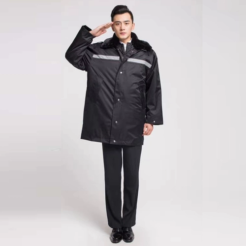 Демисезонный светоотражающий водонепроницаемый пуховик для работы