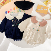 2022 Spring new female baby bag fart clothes long sleeve baby one-piece clothes Haresses Korean version triangle out of service