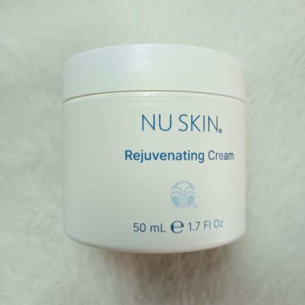 Nuskin, увлажняющий крем для макияжа, США