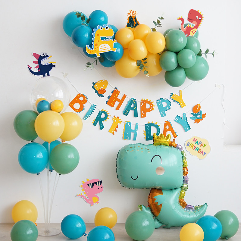 In 2021, Instagram will decorate the balloon party scene with cartoon background wall for the baby's first birthday