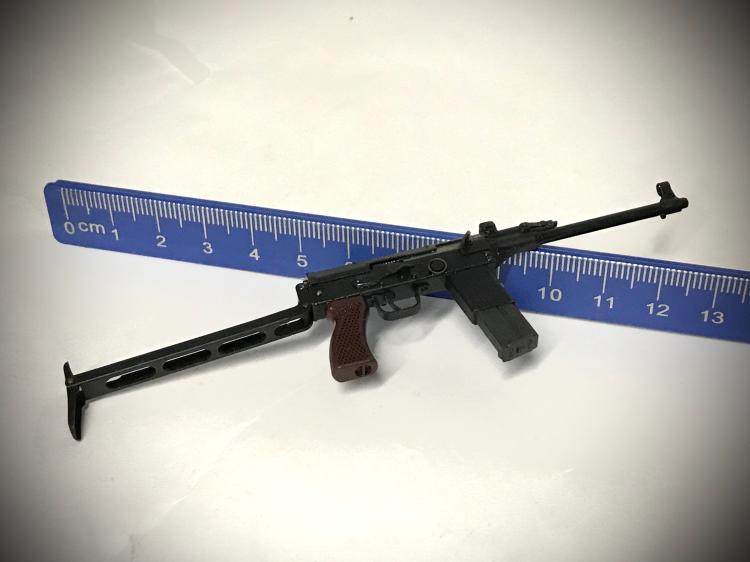 八脚h G 1 6 79式微冲模型长度8厘米现货付款即发